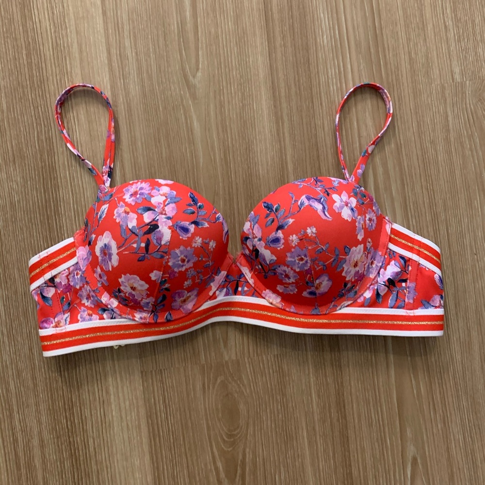 Pink Floral Swimsuit Top with Push-up Padding